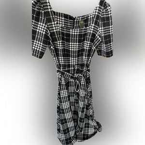 Taylor dress, midi length, size 10 NWT!